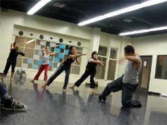 Reaching move